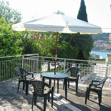 Rome - 70 M From Sea Apartment
