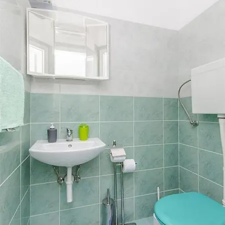 Rome - 70 M From Sea Trogir
